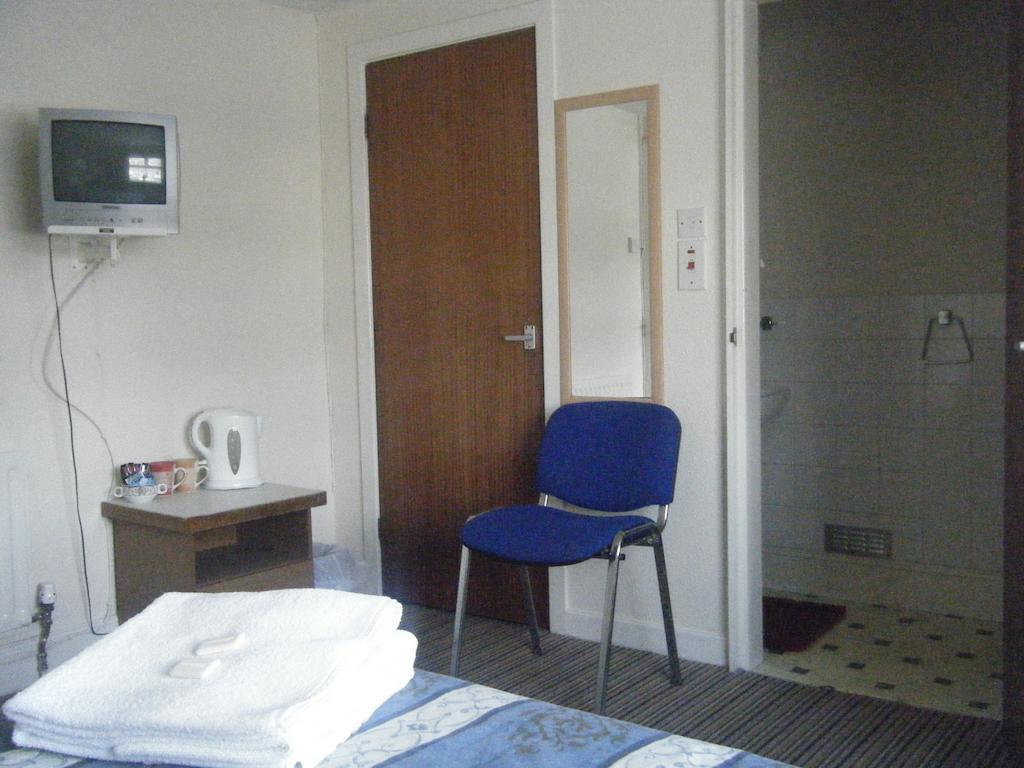 Tudor Court Hotel Swansea Chambre photo